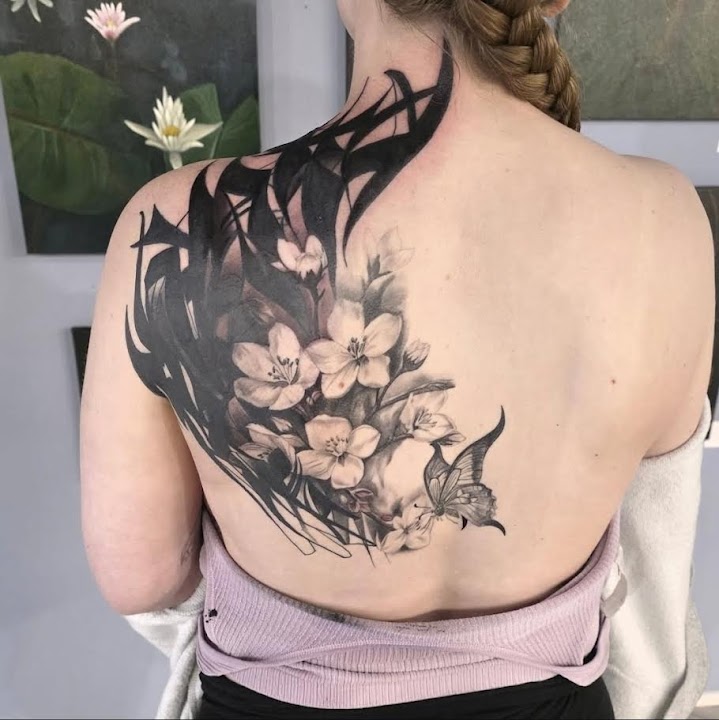 Dusk Till Dawn Tattoo - Piercing & Art Gallery