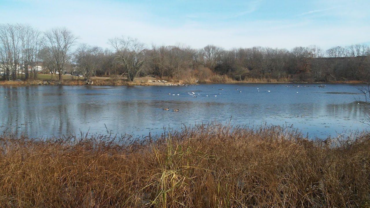 Quequechan River Rail Trail