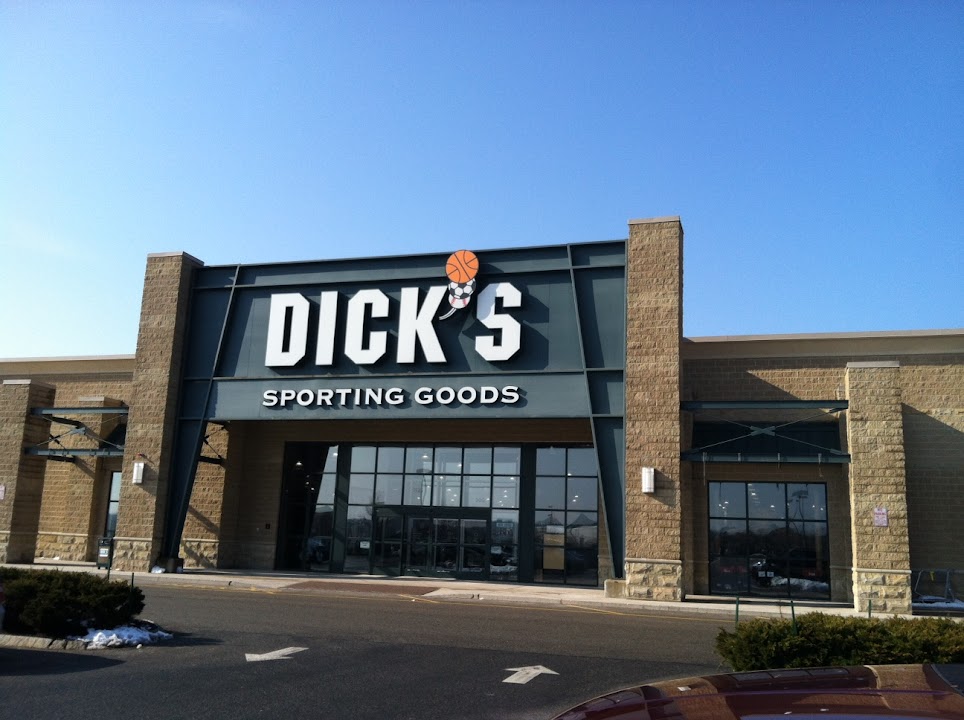 DICK'S Sporting Goods