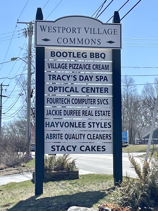 Westport Village Commons